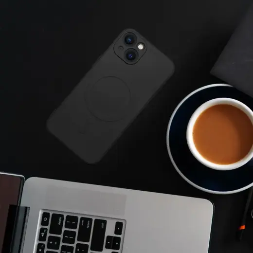 Silicone telefono dėklas su MagSafe palaikymu iPhone 17 Pro Max | iPhone 18 Pro Max juodas