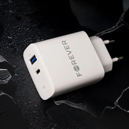 Forever TC-07-30AC зарядное устройство | 30W | PD, QC | USB-C, USB-A | с проводом USB-C на USB-C в комплекте | белое