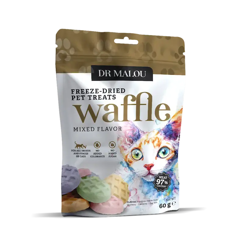 Gardumi kaķiem - DR Malou, Freeze-dried chicken wafers for cats (mix of flavors) 60g