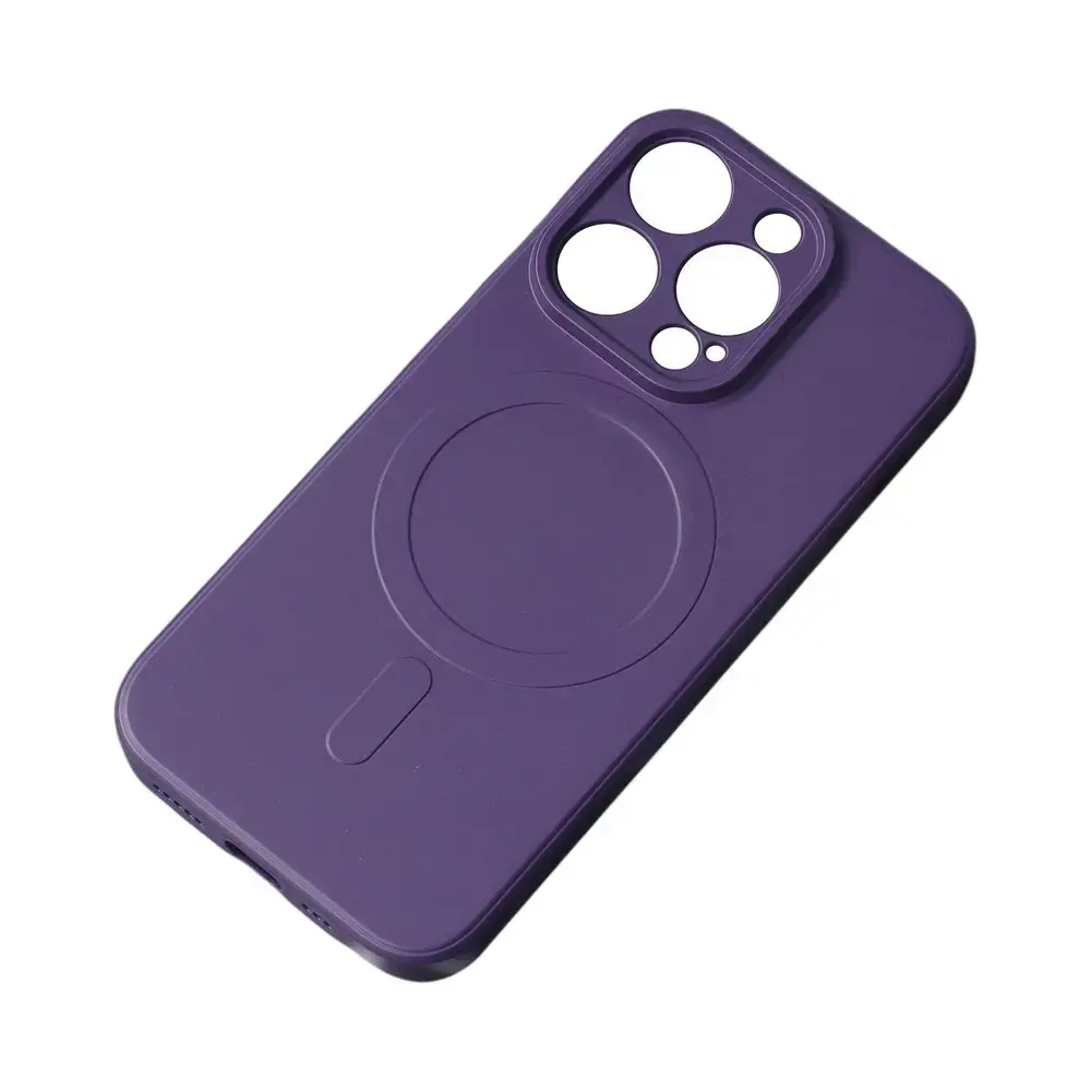 Silicone Case чехол с поддержкой MagSafe для телефона iPhone 15 фиолетовый